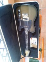 TELE_W_CASE.jpg