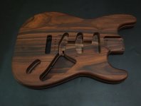 rosewood_stratbody.jpg rosewood_stratbody.jpg