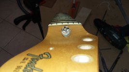 tele002.jpg