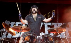 pantera_Vinnie-Paul-int.jpg