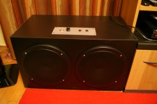 HAND_MADE_AMP_1982.jpg
