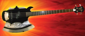 gene-simmons-axe-bass-real.jpg