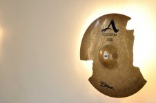 broken-cymbal-lamp-repurposed-by-leonardo-criolani-5.jpg