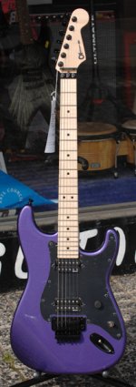 Copy_of_Charvel_So_Cal_Candy_Plum.JPG