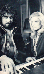 Vangelis & Melina Mercouri.png