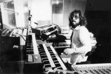 Vangelis early 70s.png