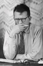 dimitri-shostakovich-smoking-a-cigarette-bettmann.jpg