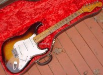 54_strat.jpg 54_strat.jpg