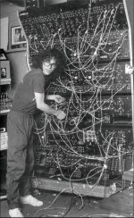steve-porcaro-toto-with-his-polyfusion-modular-synth-damius.jpg