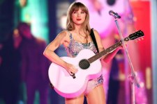 Taylor Swift.jpg
