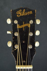 Οι ακουστικες κιθαρες της Martin & της Gibson