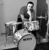 solo-drums-jazz-αντώνης-παρασκευουδάκης-2025-v0-z9gi0aexfmze1-6.webp