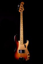 617Fender_1958_P-Bass_001.jpg
